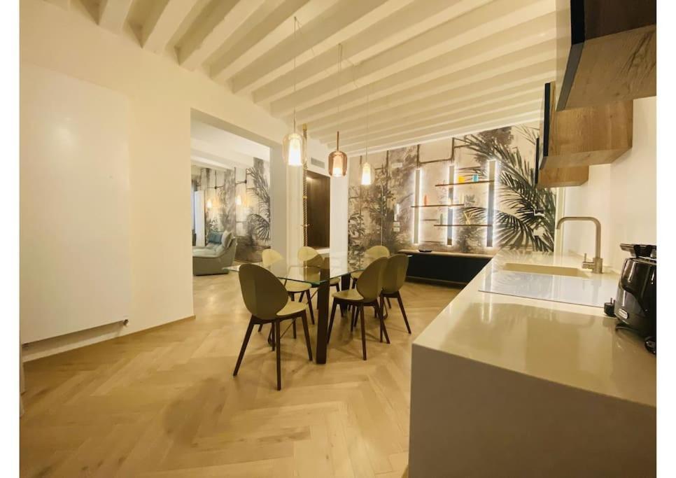 Sweet Time Venice, Luxury San Marco Frezzaria Apt! Extérieur photo